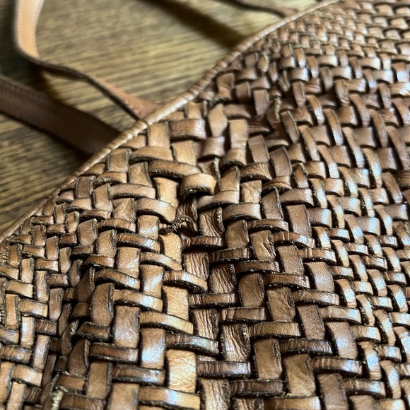 Vintage Woven Leather Purse, Perfectly Distressed and Well-Worn - Picture 11 of 14